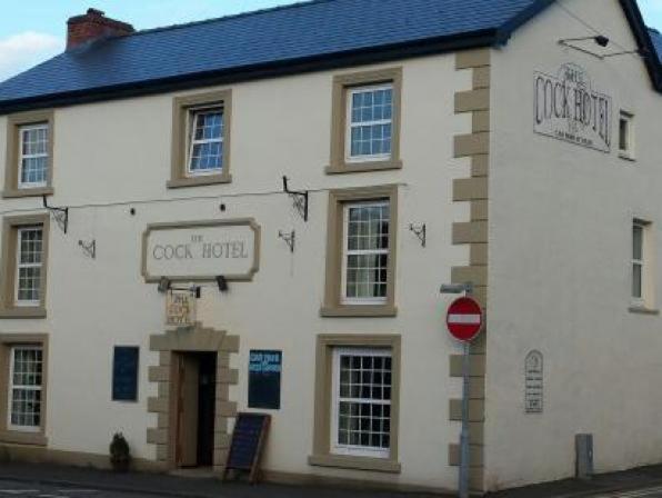 The Cock Hotel Bronllys Eksteriør billede